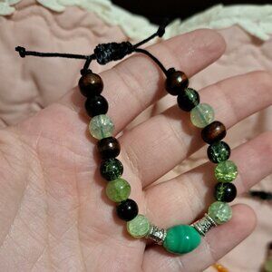 Green&black beaded bracelet